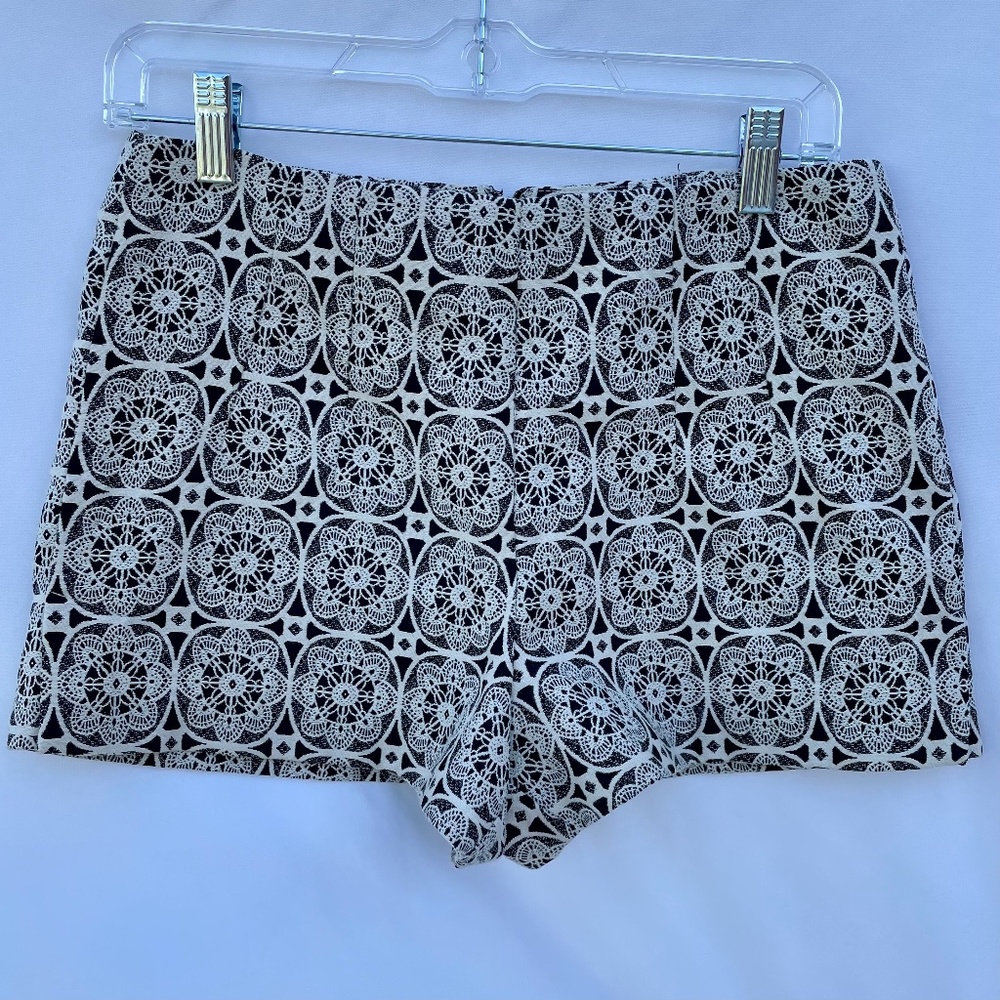 Forever 21 Zip Up Shorts Black and White